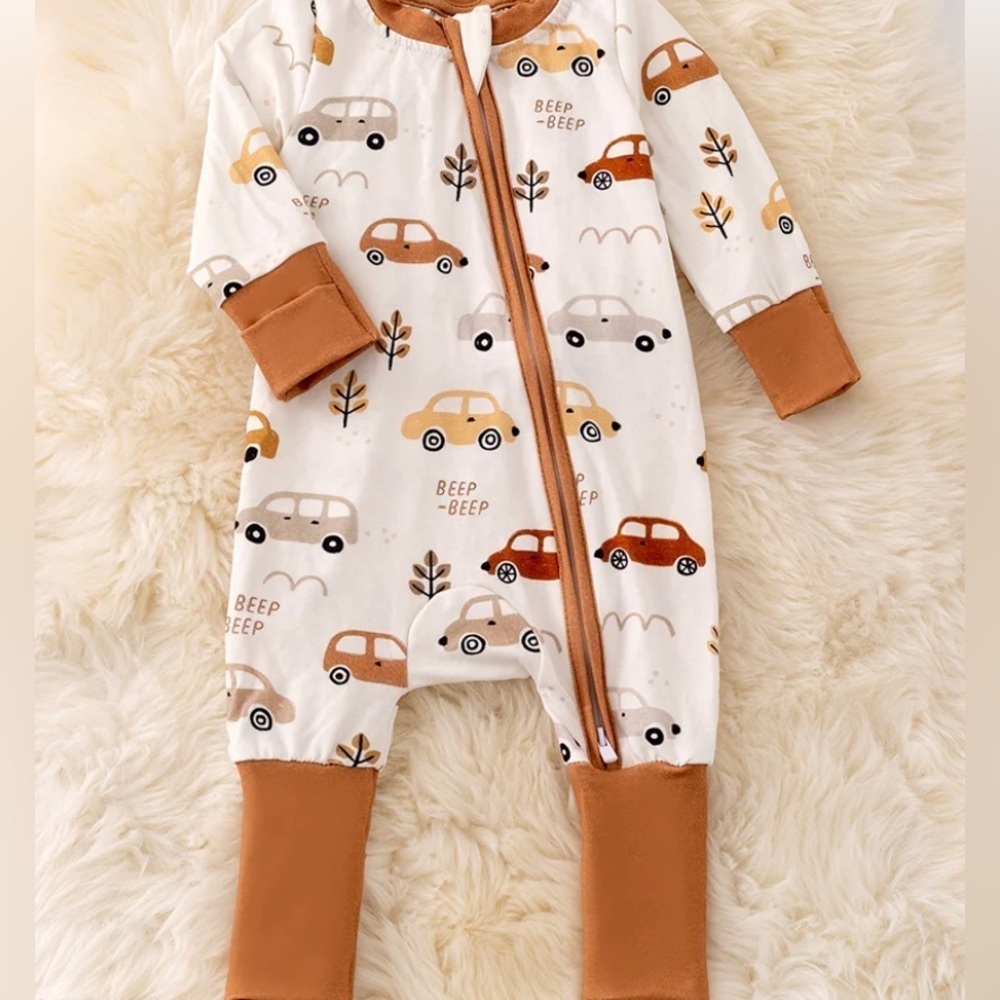 Bamboo Convertible Two Way Zippered Sleeper Cars